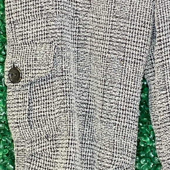 Boucule Crop Cargo Pants with Button Detailing - Picture 2 of 4